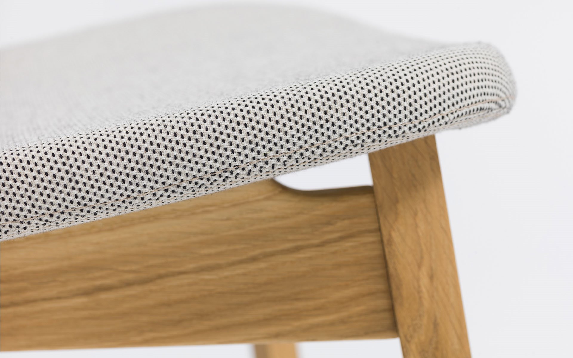 Stoel Nonoto Z 1920x1200 BedHabits 2